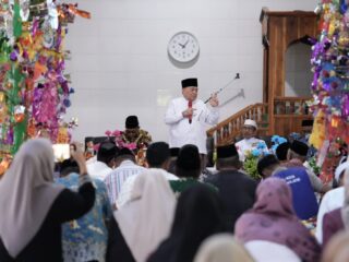 Maulid Nabi di Tinambung, Wagub Sulbar Ajak Warga Teladani Akhlak Rasulullah