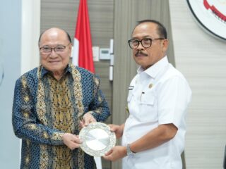 Sulbar Siapkan Pabrik Hilirisasi Kelapa Dalam, Gandeng Investor dari Kalimantan