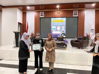 Hadir sebagai Pemateri, Wakil Ketua DPRD Sulbar Tekankan Perempuan Berdaya dan Bermakna
