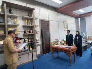 Gubernur Sulbar Lantik Jajaran Direksi PT Perseroda, Hajrul: Kita Akan Buktikan Kinerja yang Baik