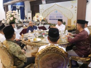 Open House Idulfitri, Gubernur Sulbar Ajak Warga Pererat Kebersamaan