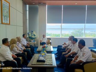 Hari Pertama Kerja Pasca Lebaran, Dinas PUPR Sulbar Laporkan Progres Kegiatan ke Gubernur: Dorong Percepatan Infrastruktur