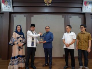 Dua Gubernur Sepakat, Surplus Beras Sulbar Siap Suplai Kebutuhan Kaltim