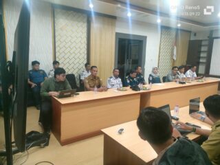 Dinas Perkimtanhub Sulbar Dampingi Tim Pusat Evaluasi Pelabuhan di Mamuju