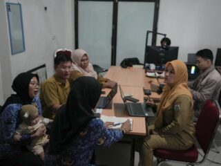 Perkuat Keterbukaan Informasi, Diskominfo Sulbar dan Mamuju Sinergikan Pengelolaan Website Pemerintah