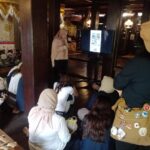 Anjungan Provinsi Sulawesi Barat Terima Kunjungan Edukasi Budaya Rombongan 'Arek Suroboyo' Mahasiswi UNESA