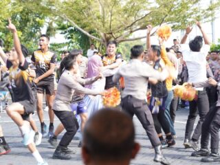 Semarak HUT Bhayangkara ke-80, Turnamen Voli Satker Polda Sulbar Capai Puncak