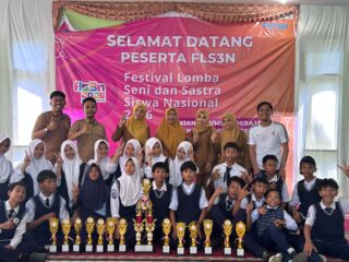 Keren! Tim Banggae Art SMPN 2 Majene Raih Juara Umum FLS3N 2026