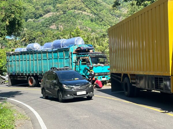Ciptakan Kamseltibcar Lantas, PJR Polda Sulbar Lakukan Pengamanan di Dua Titik Rawan