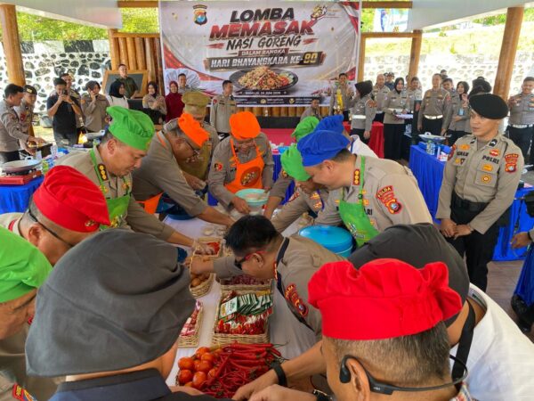 Adu Resep dan Kreativitas, Kapolda Sulbar Ramaikan Lomba Nasi Goreng Bersama PJU