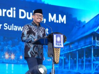 Gubernur SDK Hadiri Pelantikan DPW PAN Sulbar, Singgung Koalisi Pilgub 2029