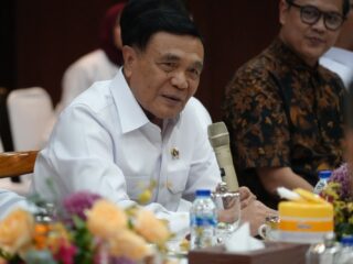 Menko Polkam Ajak Masyarakat Tetap Tenang, Percayakan Proses Hukum kepada Aparat