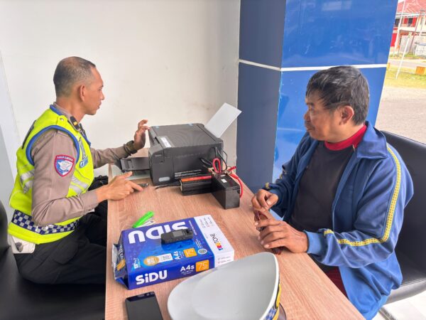 Transformasi Layanan Lalu Lintas, Ditlantas Polda Sulbar Uji Coba Aplikasi E-Teguran