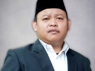 Dekat dengan Masyarakat, Universitas Tomakaka Hadir di 12 Titik Perkuliahan