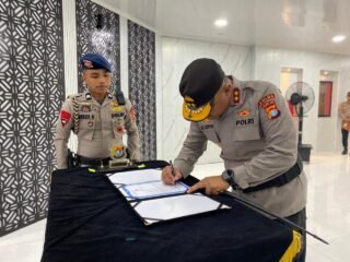 Lepas DirPamobvit, Kapolda Sulbar: Ikatan Kekeluargaan Tak Boleh Terputus