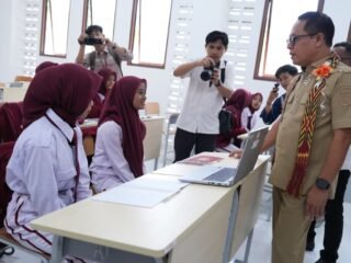 Sekolah Rakyat Terintegrasi 3 Sulbar Resmi Gelar MPLS, Sekda: Bangun Generasi Emas Berakhlak