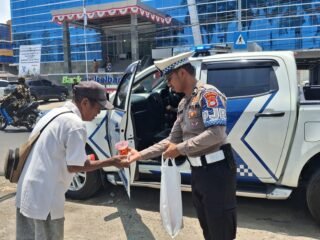 Polantas Karib Hadir di Jalanan Mamuju, Berbagi untuk Pejuang Nafkah